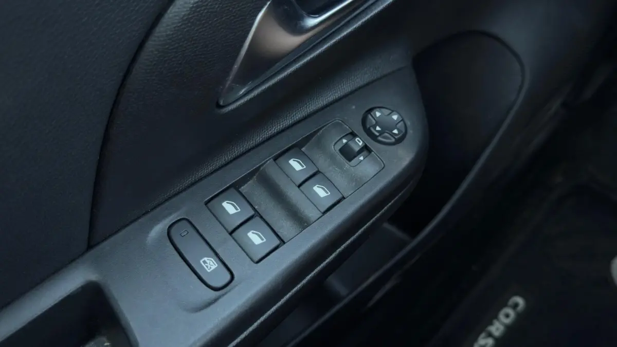 1.2 Elegance | Automaat | Apple Carplay / Android Auto | Cruise control | LMV 16' |