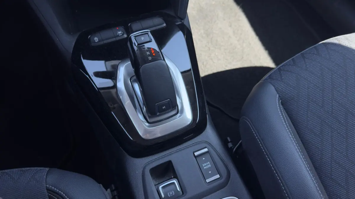 1.2 Elegance | Automaat | Apple Carplay / Android Auto | Cruise control | LMV 16' |