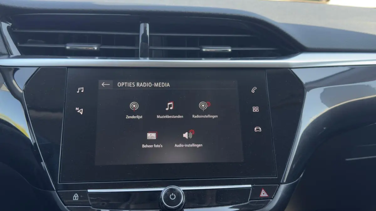 1.2 Elegance | Automaat | Apple Carplay / Android Auto | Cruise control | LMV 16' |