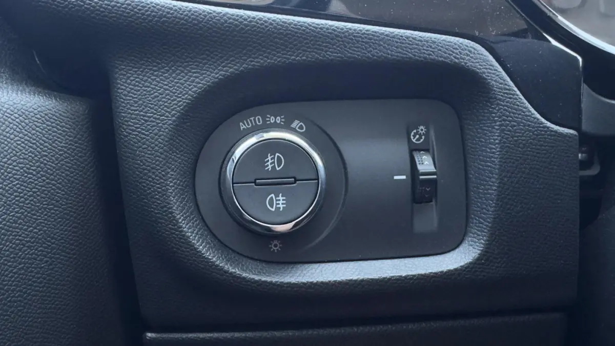 1.2 Elegance | Automaat | Apple Carplay / Android Auto | Cruise control | LMV 16' |