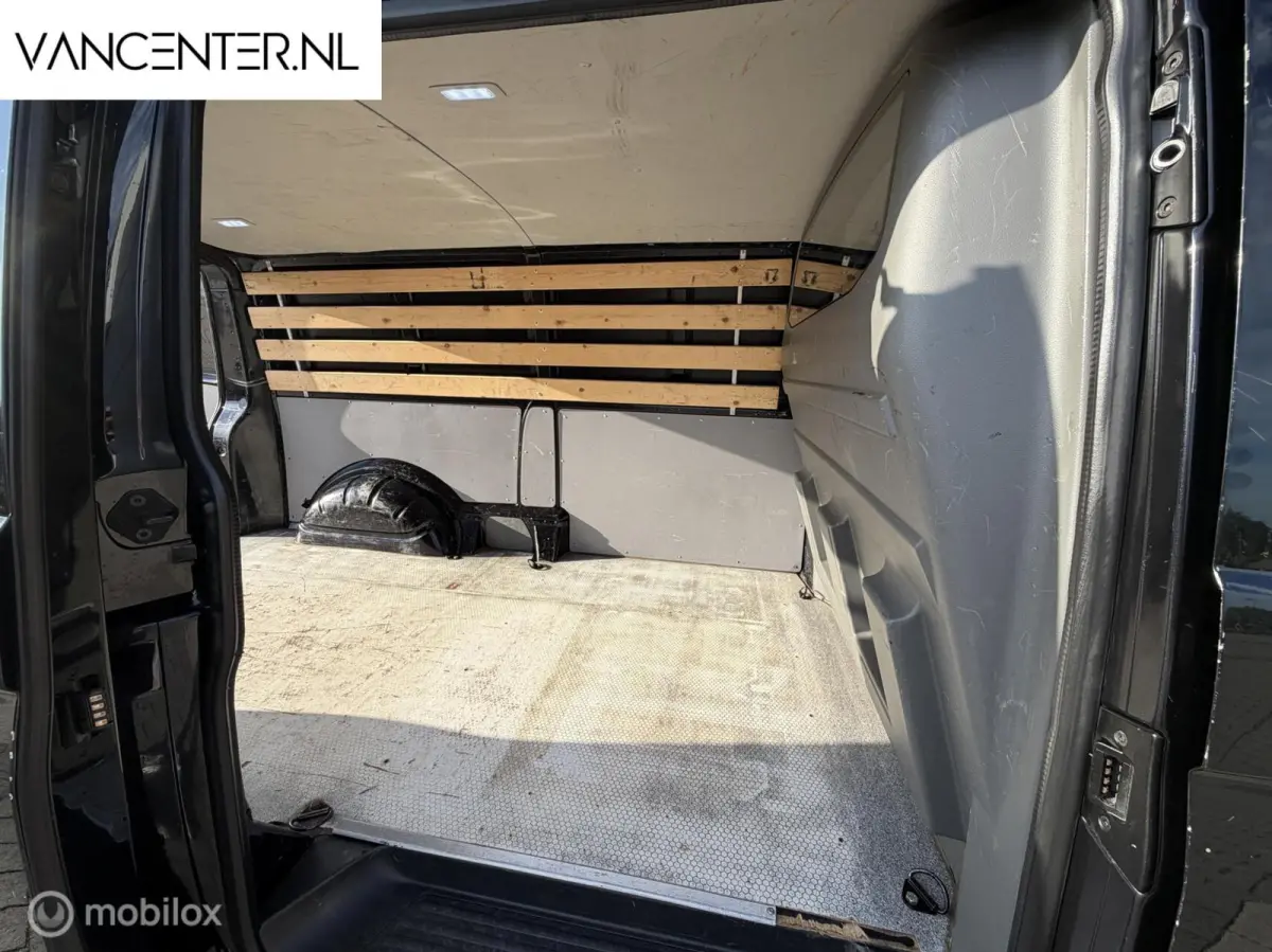 2.0 TDI 150PK L2 Carplay Airco Trekhaak