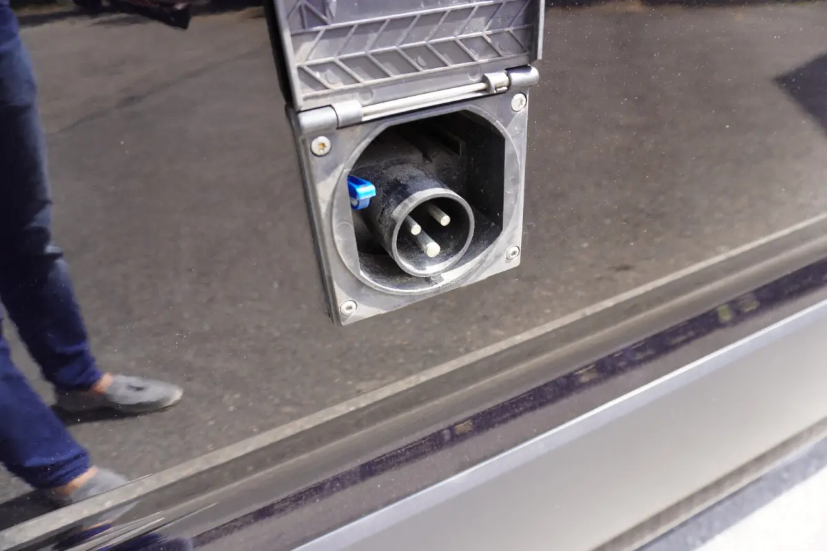 140pk L4H3/L3H2 Trekhaak Airco Cruise control Navigatie PArkeersensoren Dakraam