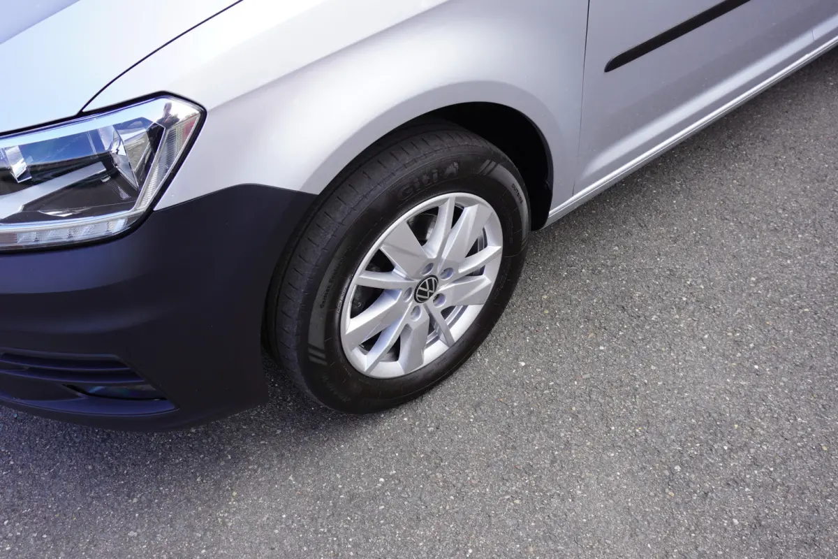 102pk Automaat Navigatie Trekhaak Imperiaal Cruise control Parkeersensoren