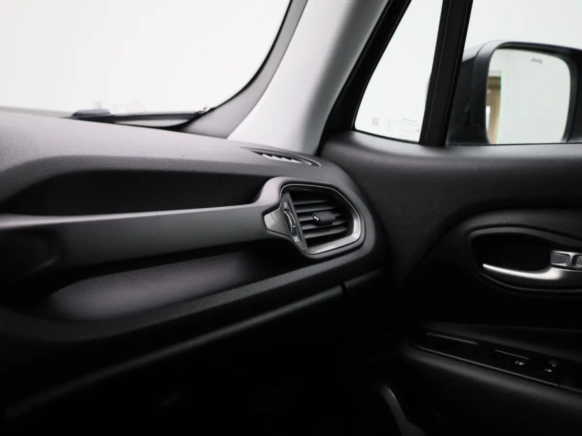 1.3 Turbo T4 190 4xe ATX Limited | AUTOMAAT | ACHTERUITRIJCAMERA | NAVIGATIE | CLIMATE CONTROL | CRUISE CONTROL | LENDENSTEUN |