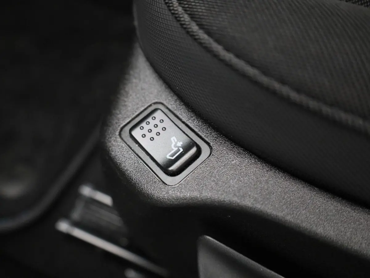 1.3 Turbo T4 190 4xe ATX Limited | AUTOMAAT | ACHTERUITRIJCAMERA | NAVIGATIE | CLIMATE CONTROL | CRUISE CONTROL | LENDENSTEUN |