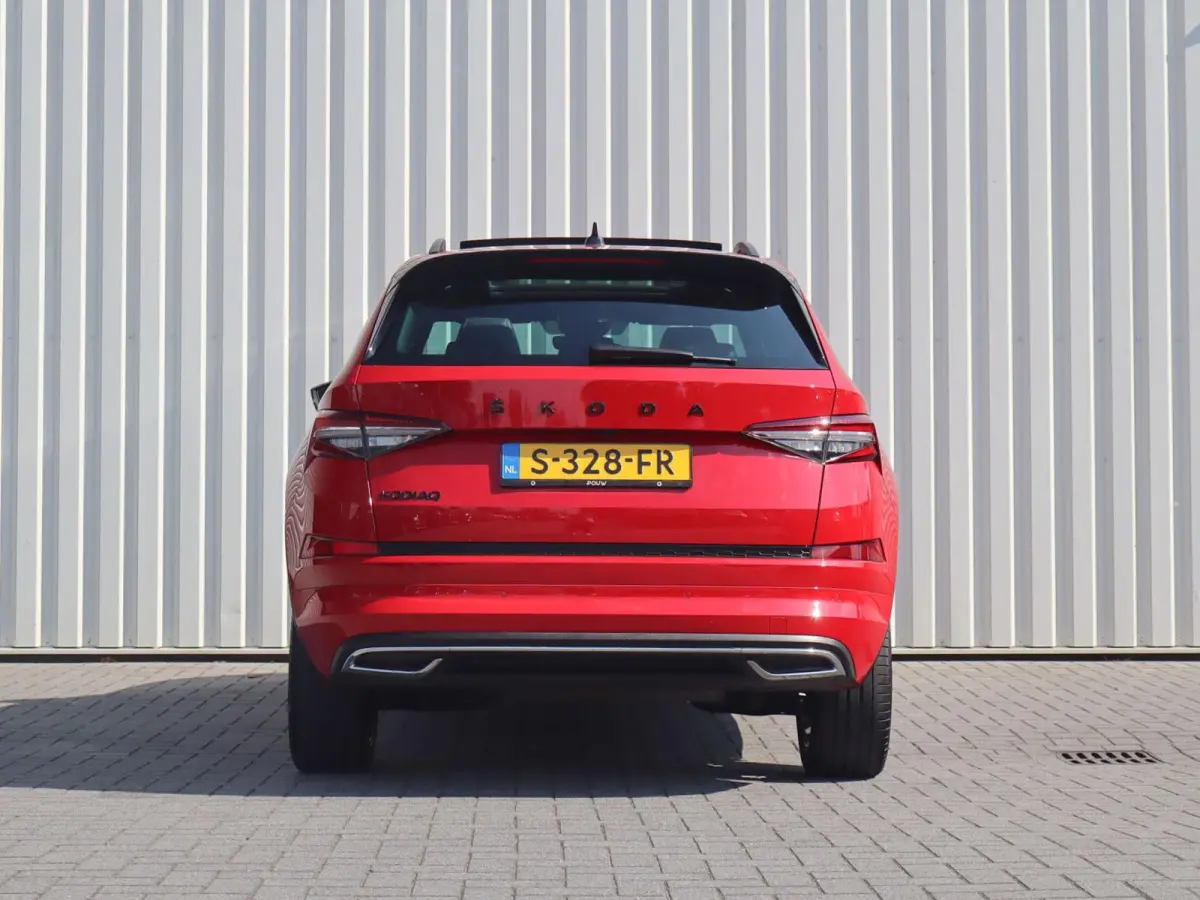 1.5 TSI 150pk DSG Sportline Business 7p. | Panoramadak | 20" Velgen | Adaptive Cruise