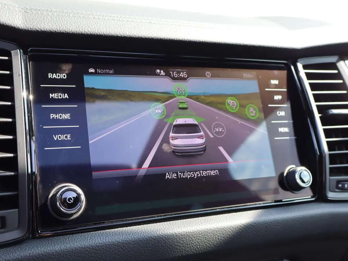 1.5 TSI 150pk DSG Sportline Business 7p. | Panoramadak | 20" Velgen | Adaptive Cruise