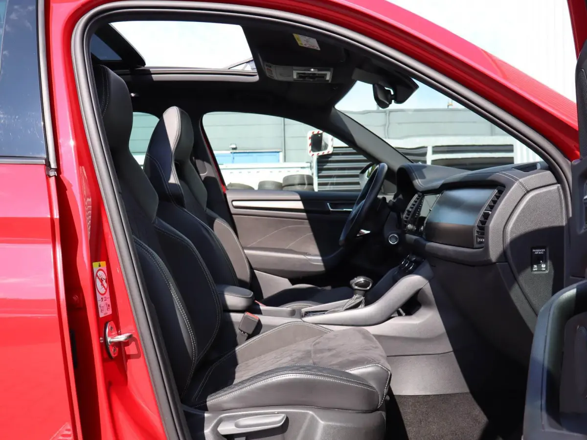 1.5 TSI 150pk DSG Sportline Business 7p. | Panoramadak | 20" Velgen | Adaptive Cruise