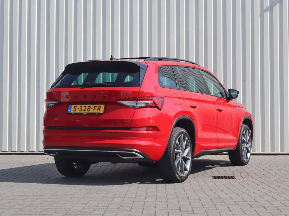 1.5 TSI 150pk DSG Sportline Business 7p. | Panoramadak | 20" Velgen | Adaptive Cruise