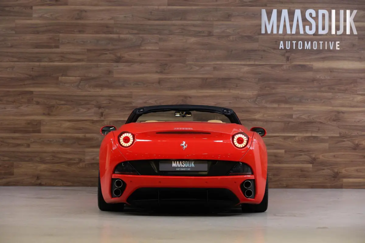 4.3 V8 HELE|Sportuitlaat|Camera|Lift|Carplay|