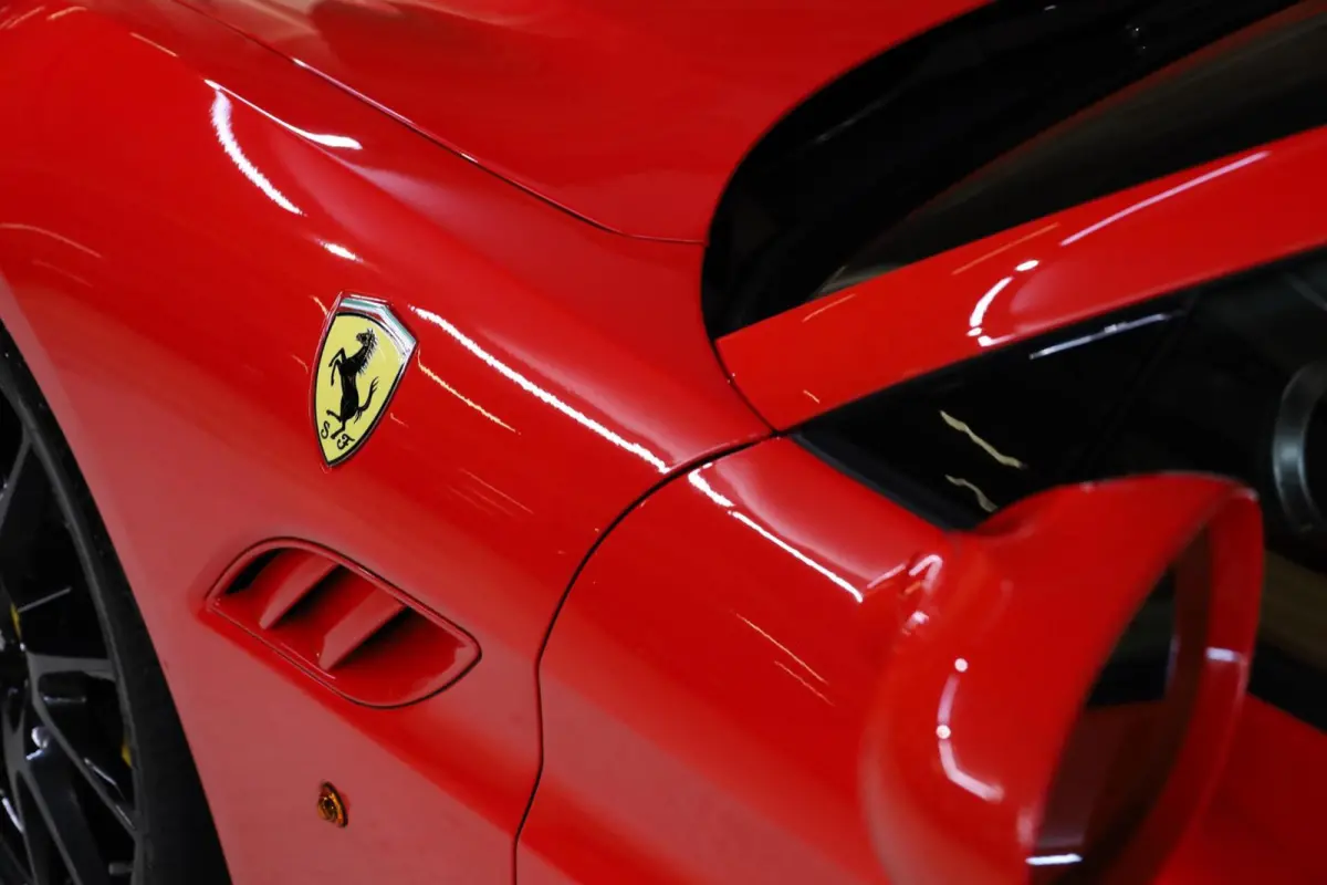 4.3 V8 HELE|Sportuitlaat|Camera|Lift|Carplay|