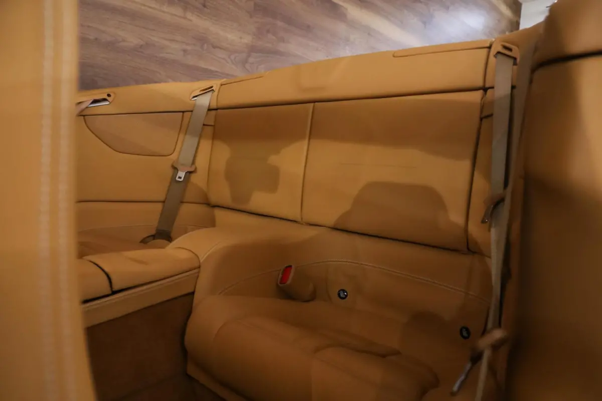4.3 V8 HELE|Sportuitlaat|Camera|Lift|Carplay|