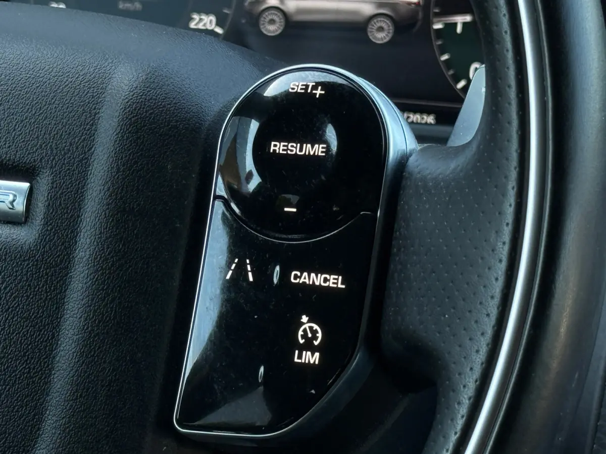 P300 300pk Turbo AWD HSE R-Dynamic