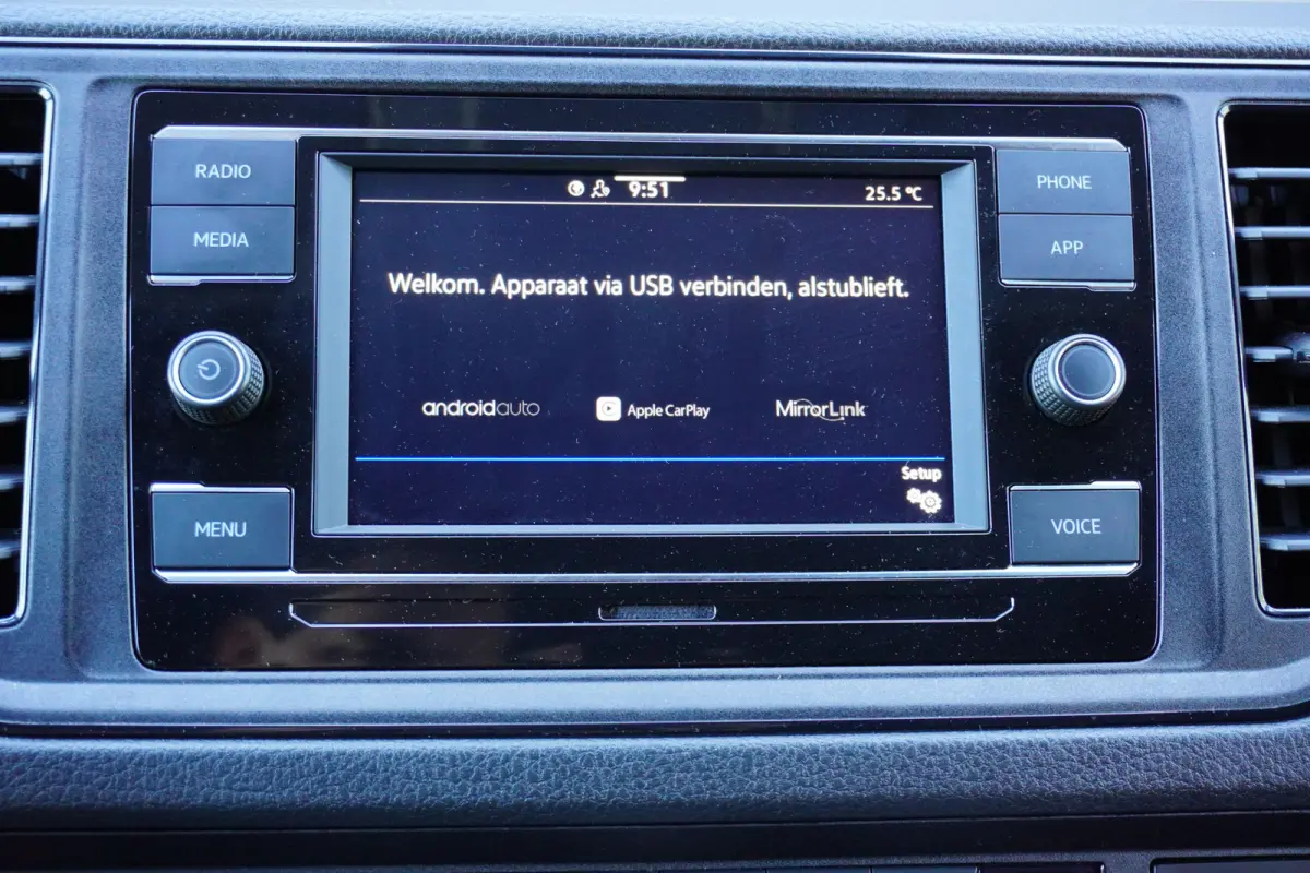 140pk L4H3/L3H2 Trekhaak Camera Apple Carplay Stoelverwarming 3-Zits