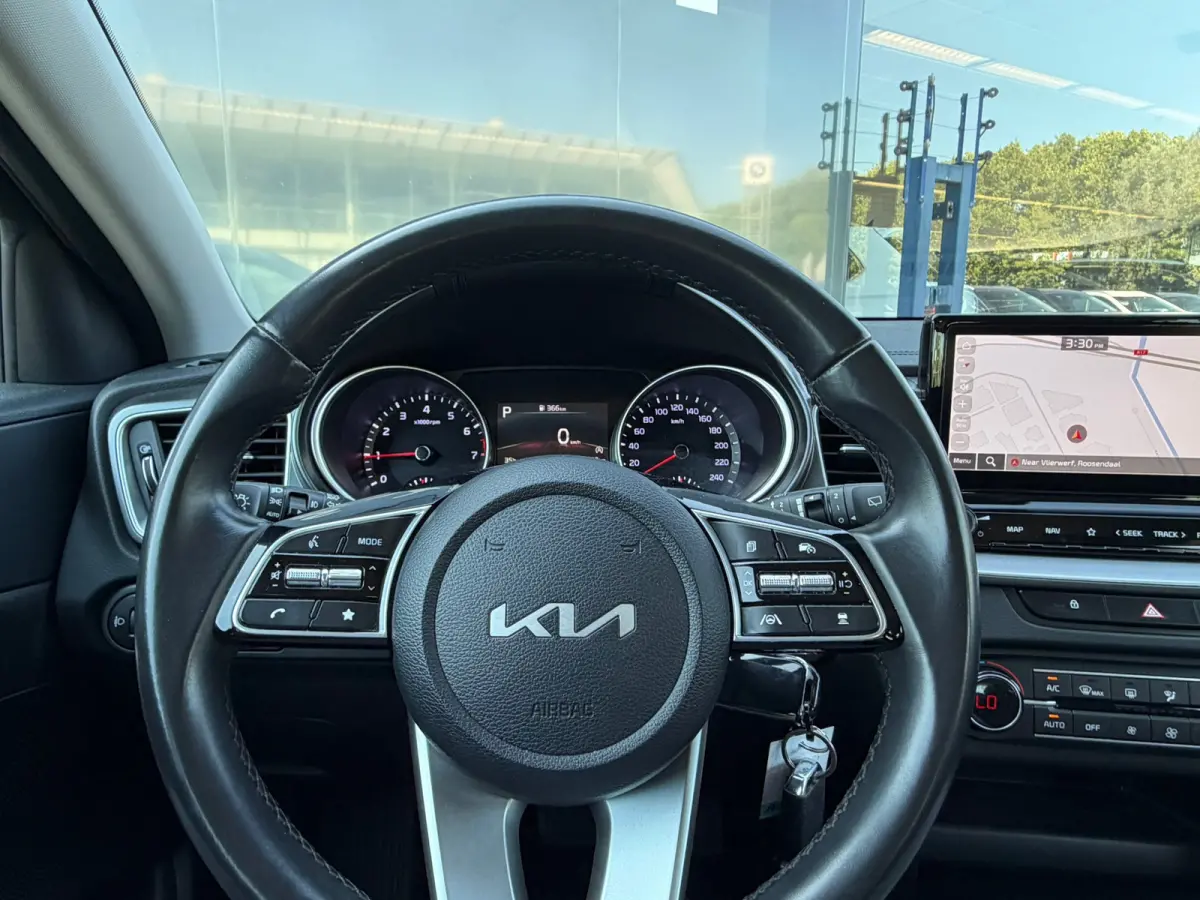 1.0 T-GDi MHEV DynamicLine Carplay / Camera