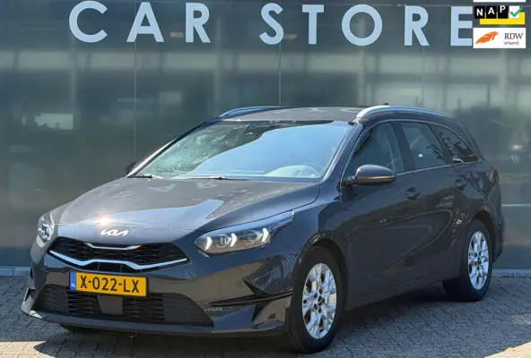 1.0 T-GDi MHEV DynamicLine Carplay / Camera
