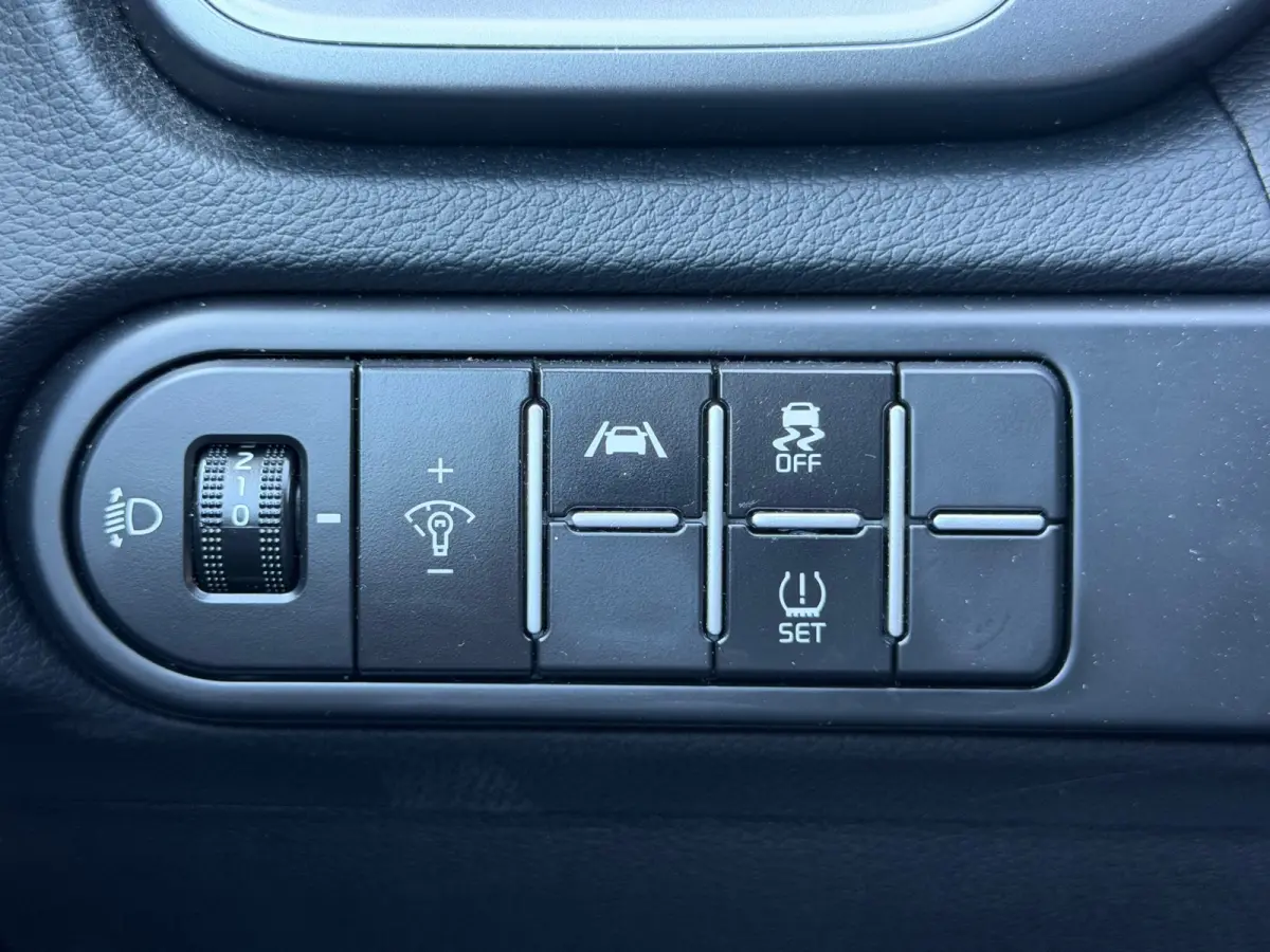 1.0 T-GDi MHEV DynamicLine Carplay / Camera