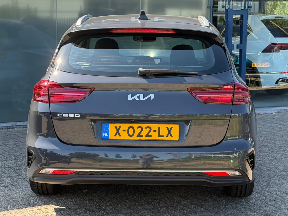 1.0 T-GDi MHEV DynamicLine Carplay / Camera