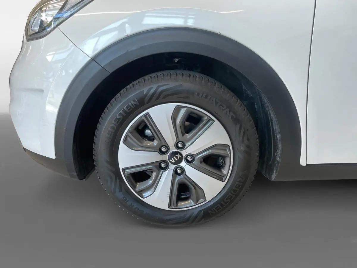 1.6 GDi Hybrid DynamicLine | Climate Control | Cruise Control | Camera | Navigatie | Bluetooth |