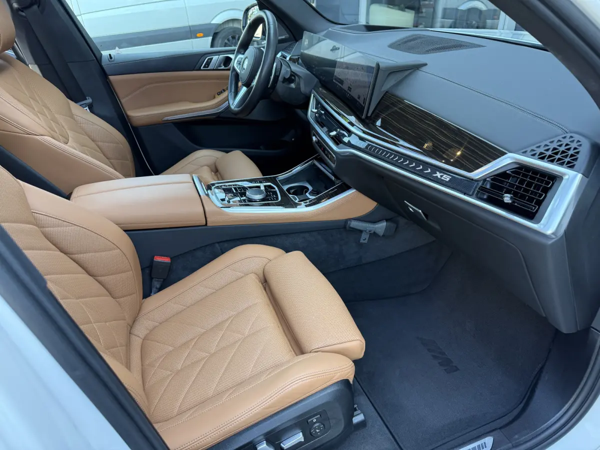 xDrive50e M-Sport