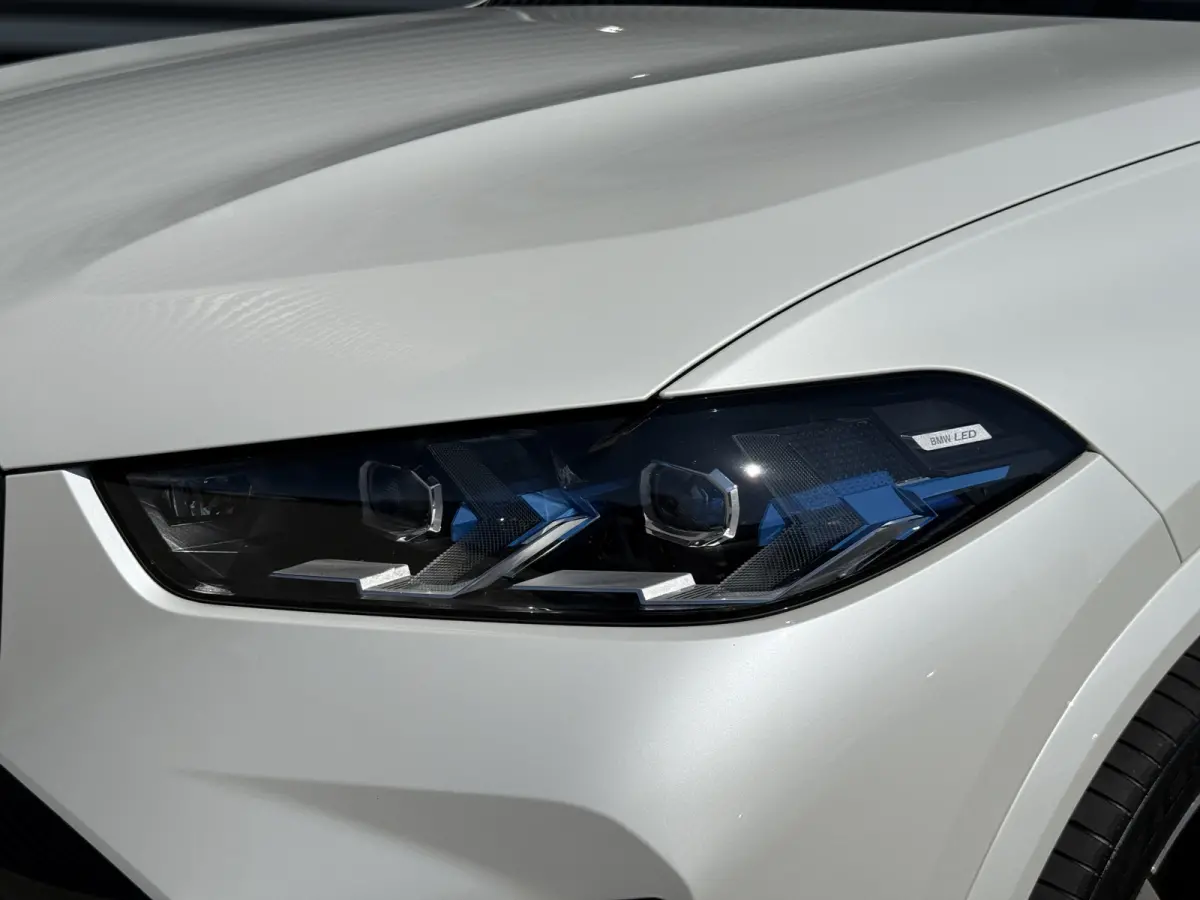 xDrive50e M-Sport