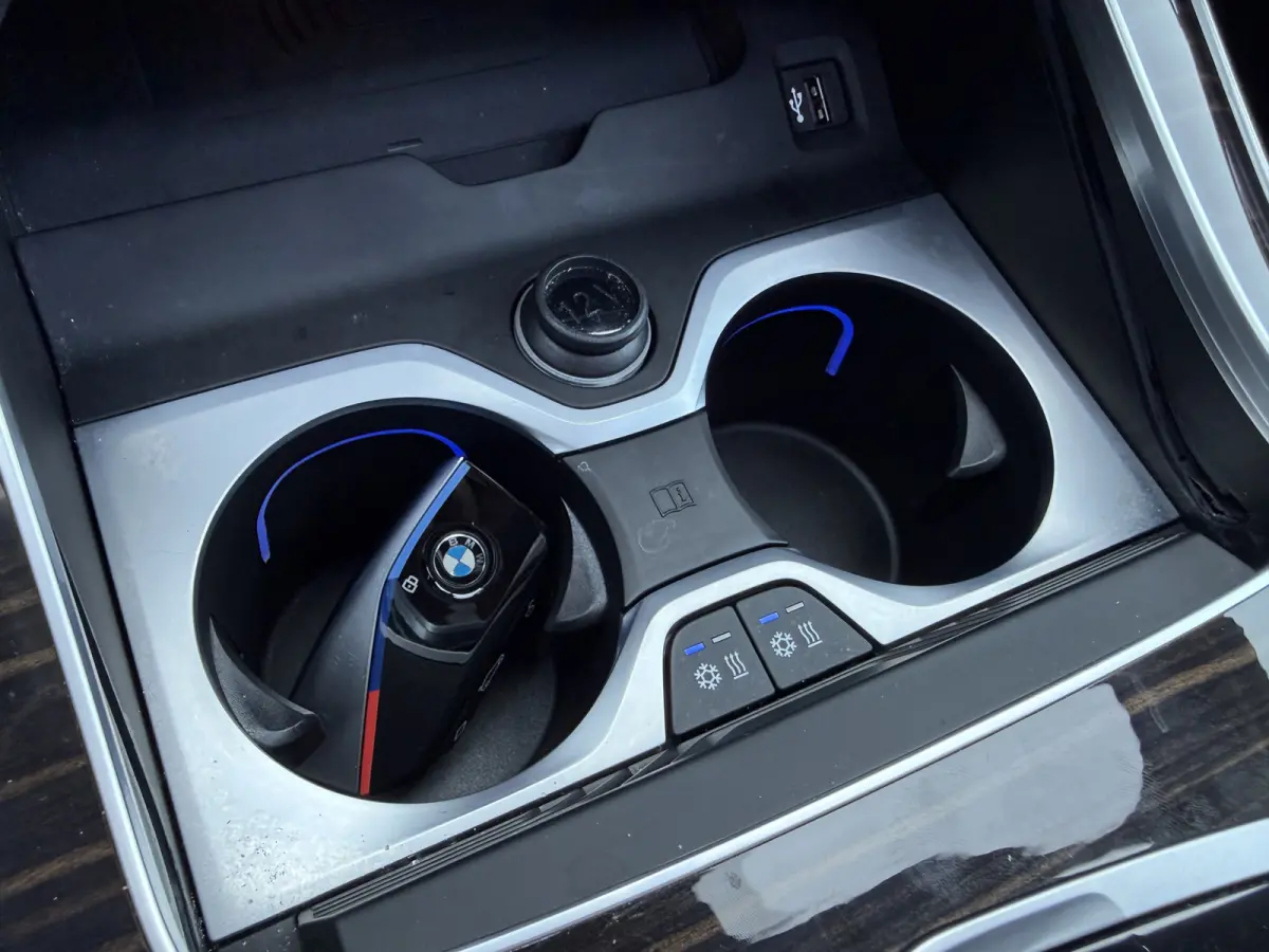 xDrive50e M-Sport