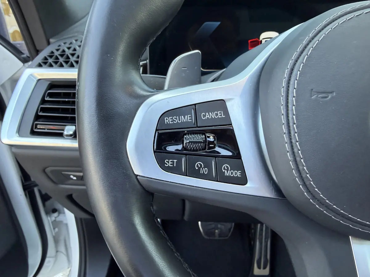 xDrive50e M-Sport