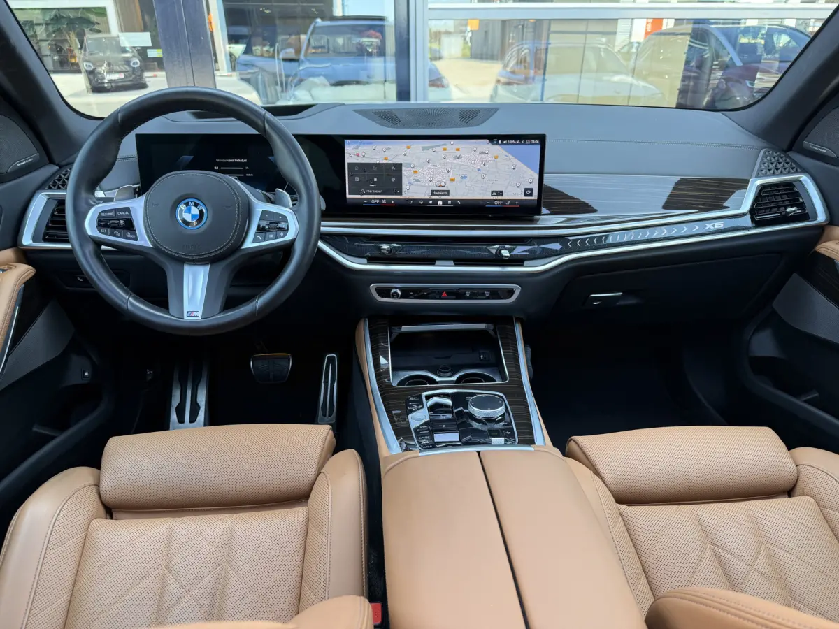 xDrive50e M-Sport