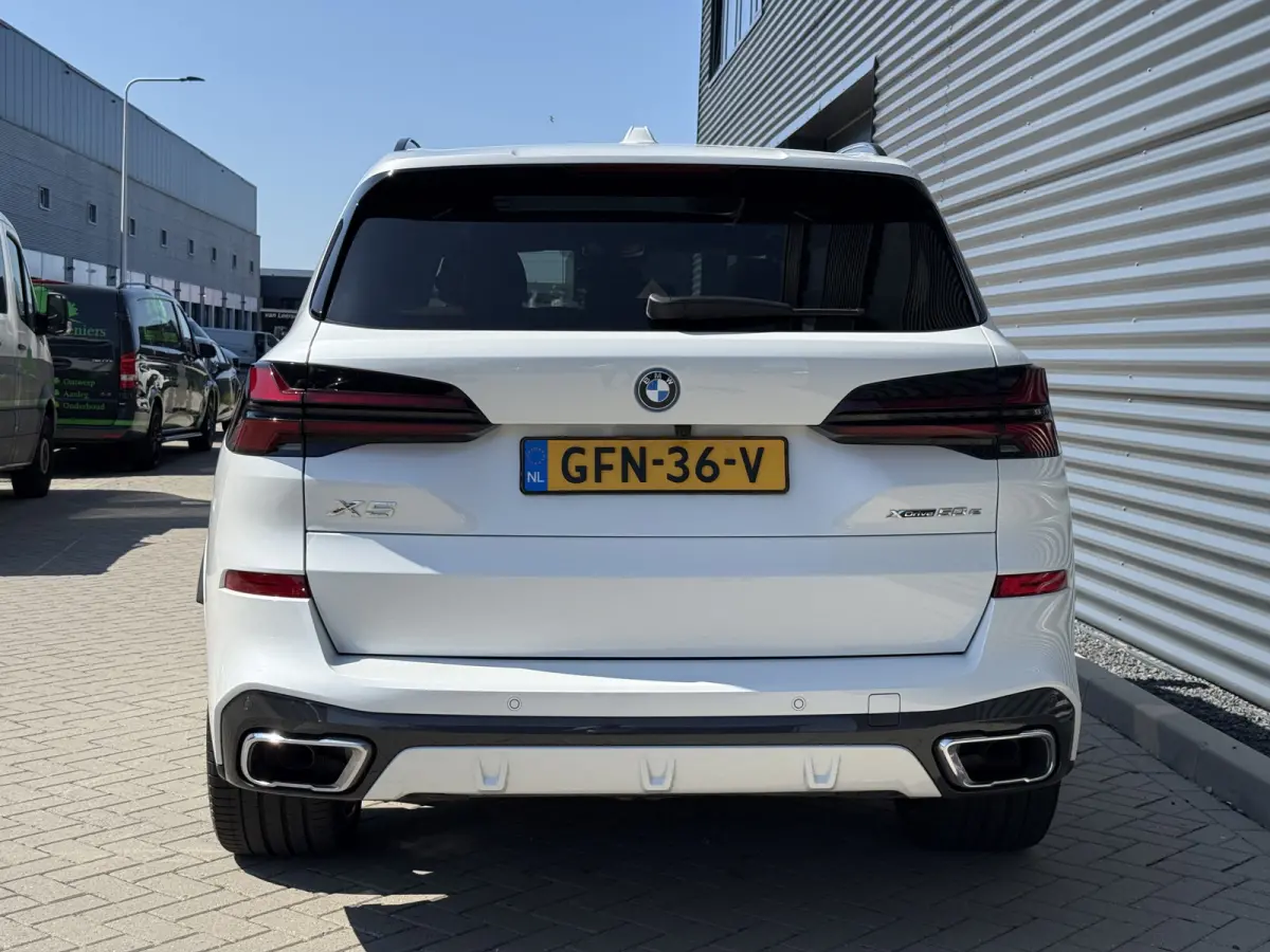 xDrive50e M-Sport