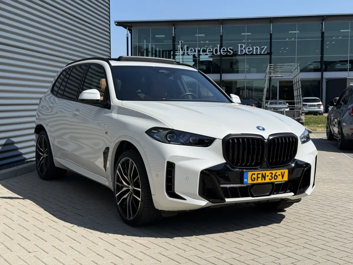xDrive50e M-Sport