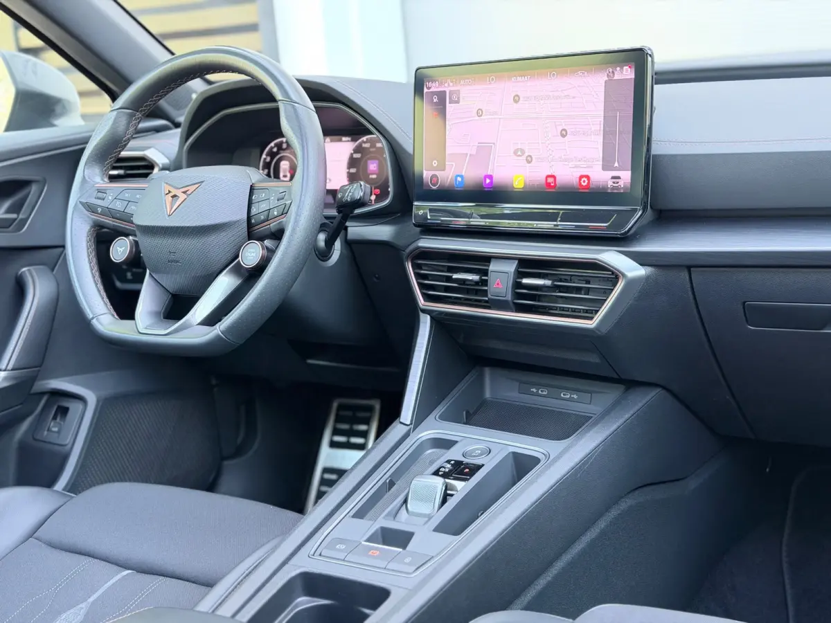 2.0 TSI 4DRIVE Pano/Beats/360/Sfeer