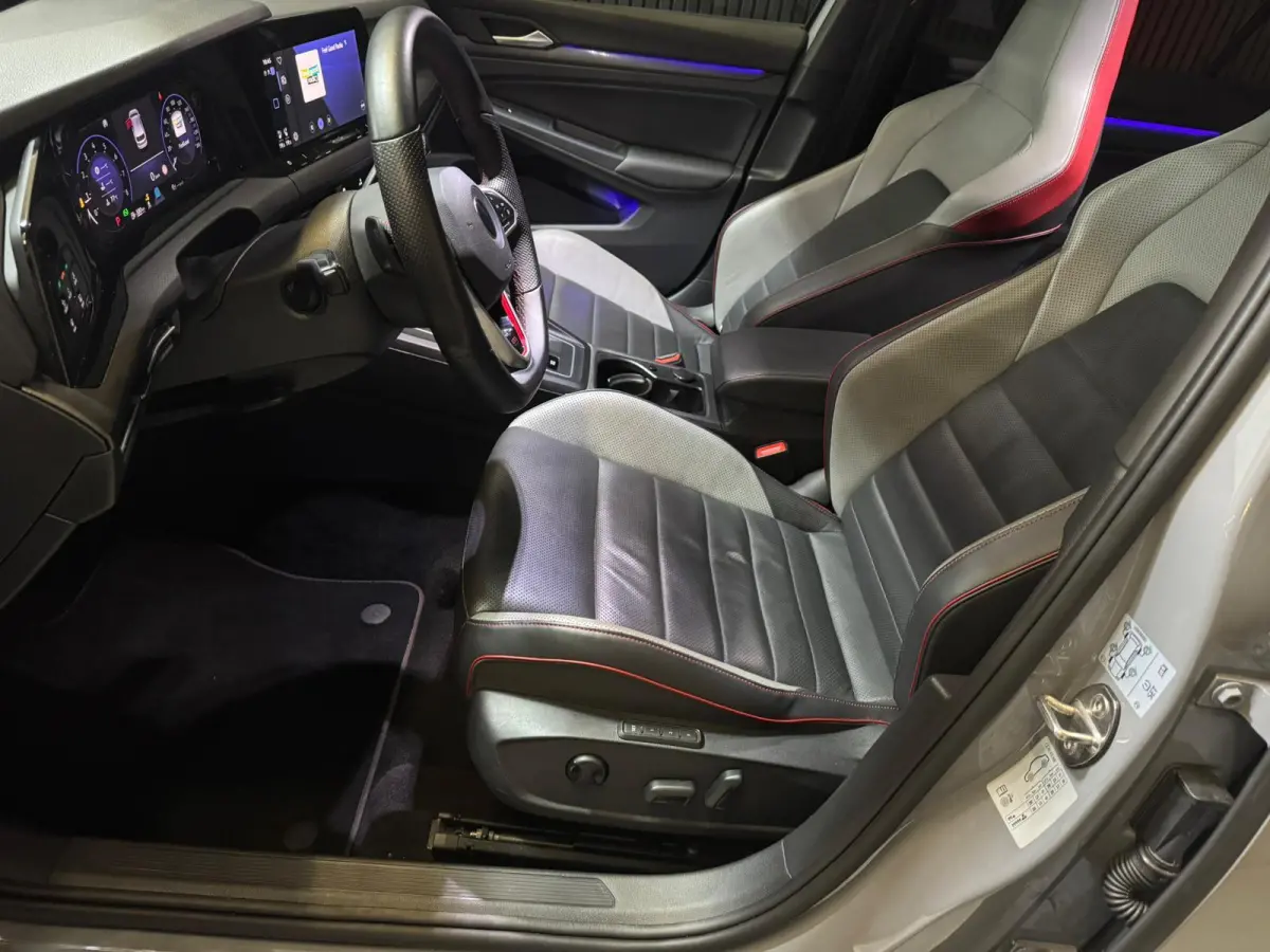 2.0 TSI GTI Clubsport FULL OPTION