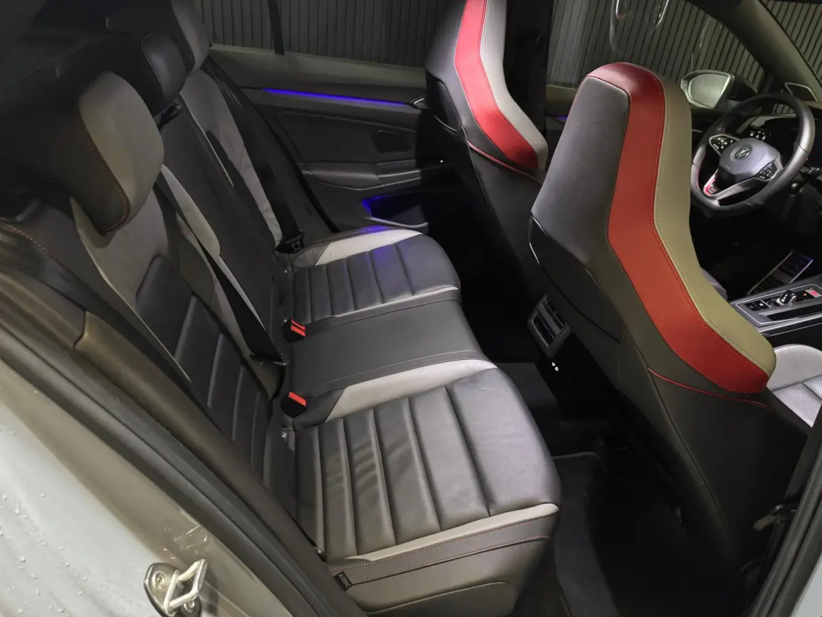 2.0 TSI GTI Clubsport FULL OPTION
