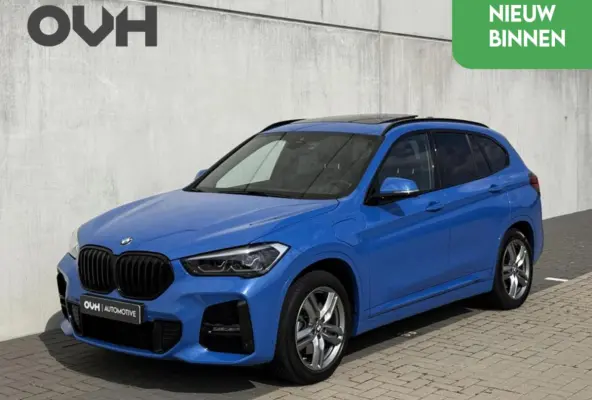 xDrive25e M-Sport plug-in hybrid | Pano | LED | trekh