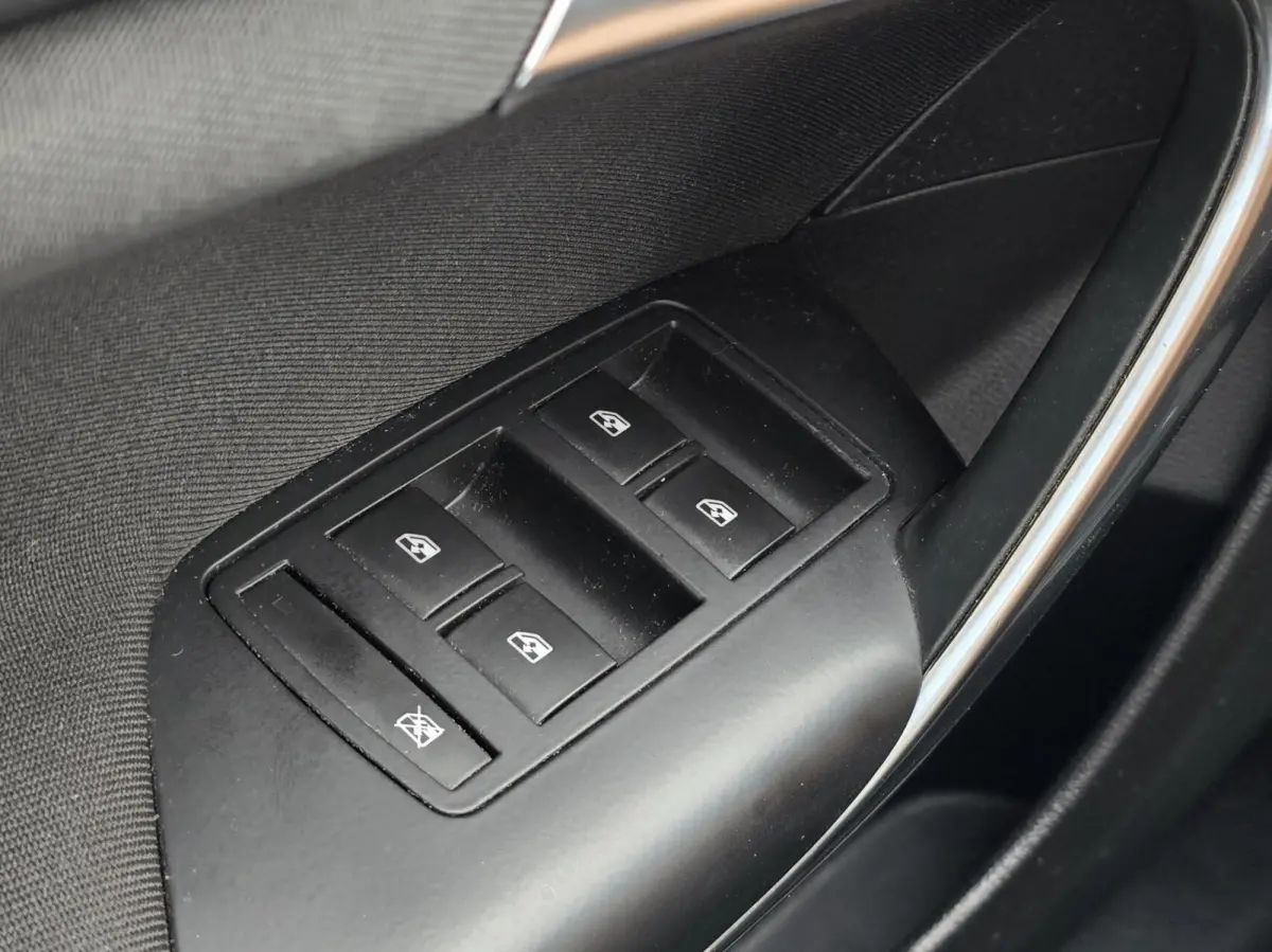 1.4 T EcoFLEX Edition Xenon/Navi
