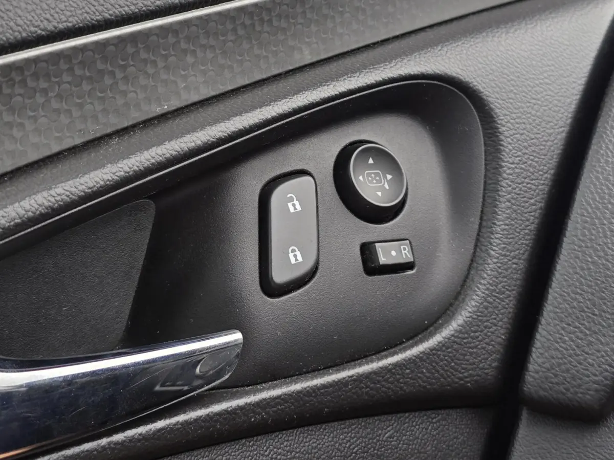 1.4 T EcoFLEX Edition Xenon/Navi