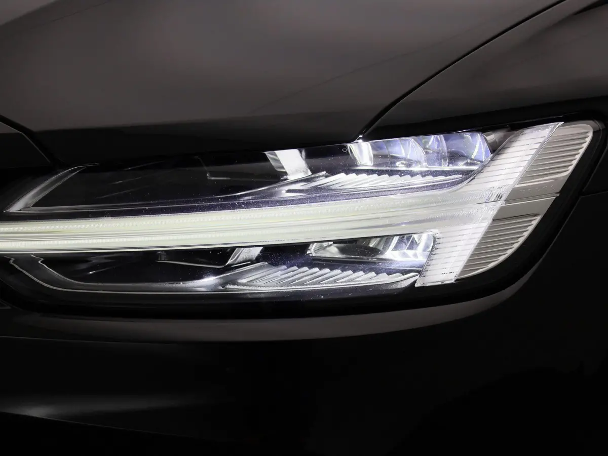 2.0 T8 AWD Polestar Engineered PHEV | PANORAMADAK | TREKHAAK | LEDER | NAVIGATIE