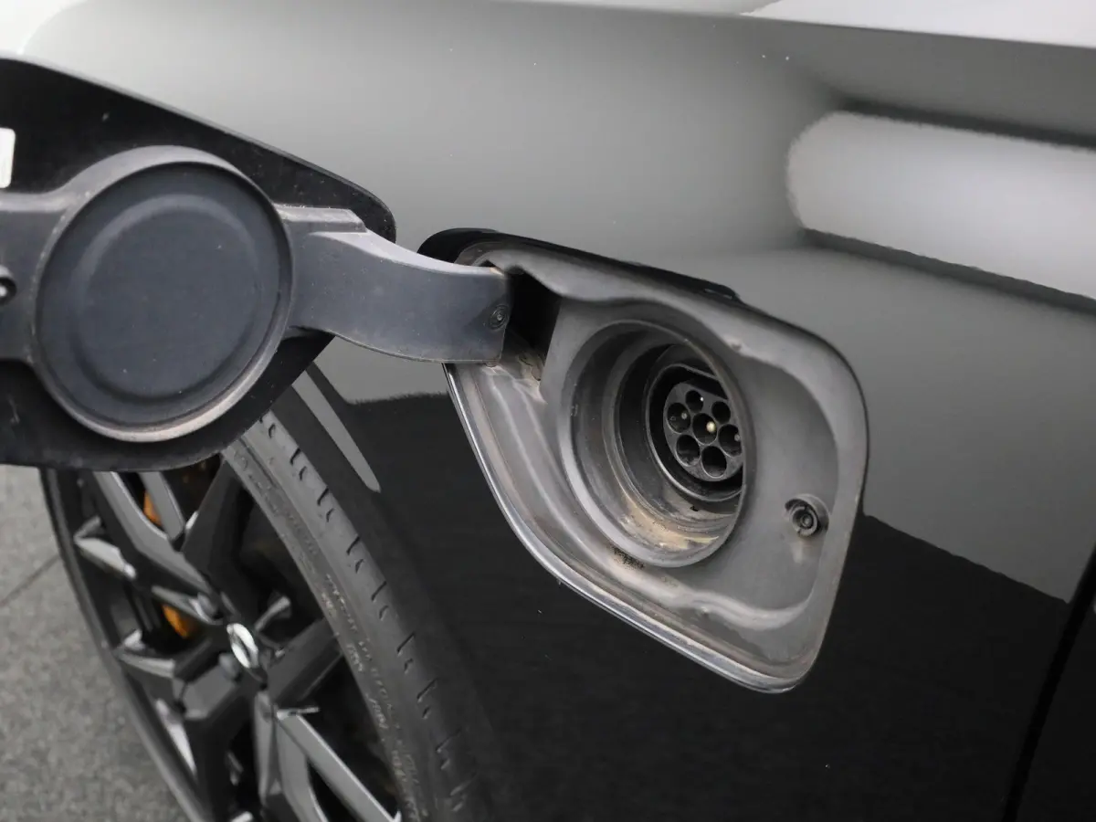 2.0 T8 AWD Polestar Engineered PHEV | PANORAMADAK | TREKHAAK | LEDER | NAVIGATIE