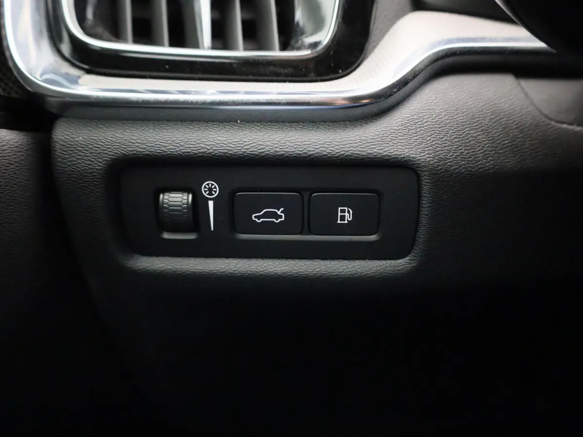 2.0 T8 AWD Polestar Engineered PHEV | PANORAMADAK | TREKHAAK | LEDER | NAVIGATIE