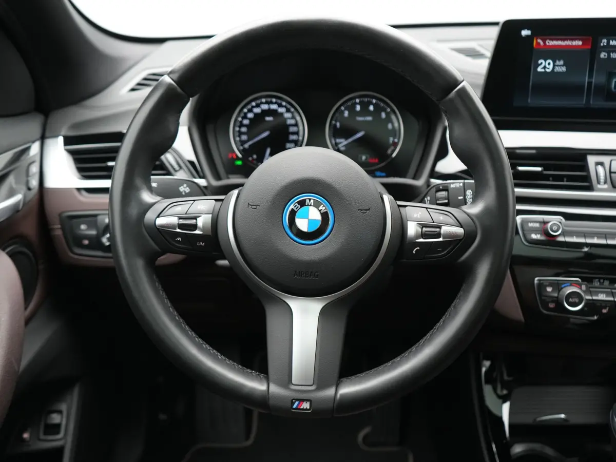 xDrive25e xLine PHEV 221pk Dealer O.H | Panodak | Adaptive Cruise | Camera | Head Up | Lederen Sportstoelen Memory & Verwarmd | Hifi Audio | Lane Assist | Sfeerverlichting | Navigatie | DAB 