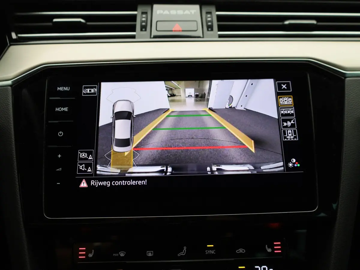 1.5 TSI R-Line Business + AUTOMAAT | NAVIGATIE | CAMERA | MASSAGE | STOELVERWARMING
