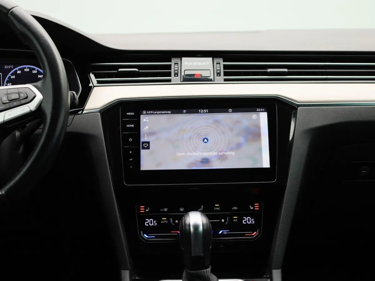 1.5 TSI R-Line Business + AUTOMAAT | NAVIGATIE | CAMERA | MASSAGE | STOELVERWARMING