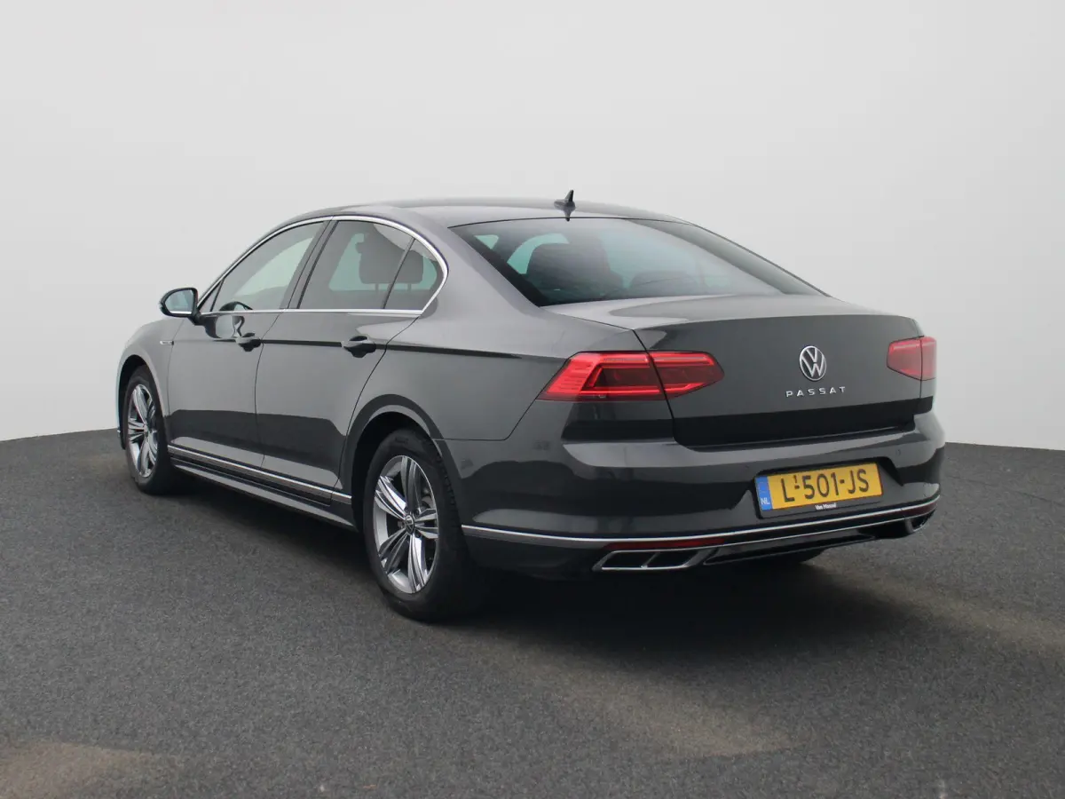 1.5 TSI R-Line Business + AUTOMAAT | NAVIGATIE | CAMERA | MASSAGE | STOELVERWARMING