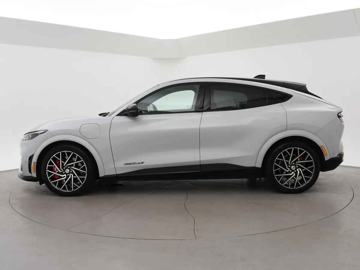 GT EXTENDED AWD 98 KWH 487 PK SOH 92% BTW + BREMBO | 20 INCH | B&O | PANORAMA