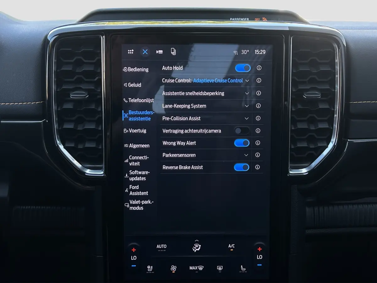 2.0 EcoBlue Wildtrak | Trekhaak | 360 camera | Stoelverwarming | Cruise Control