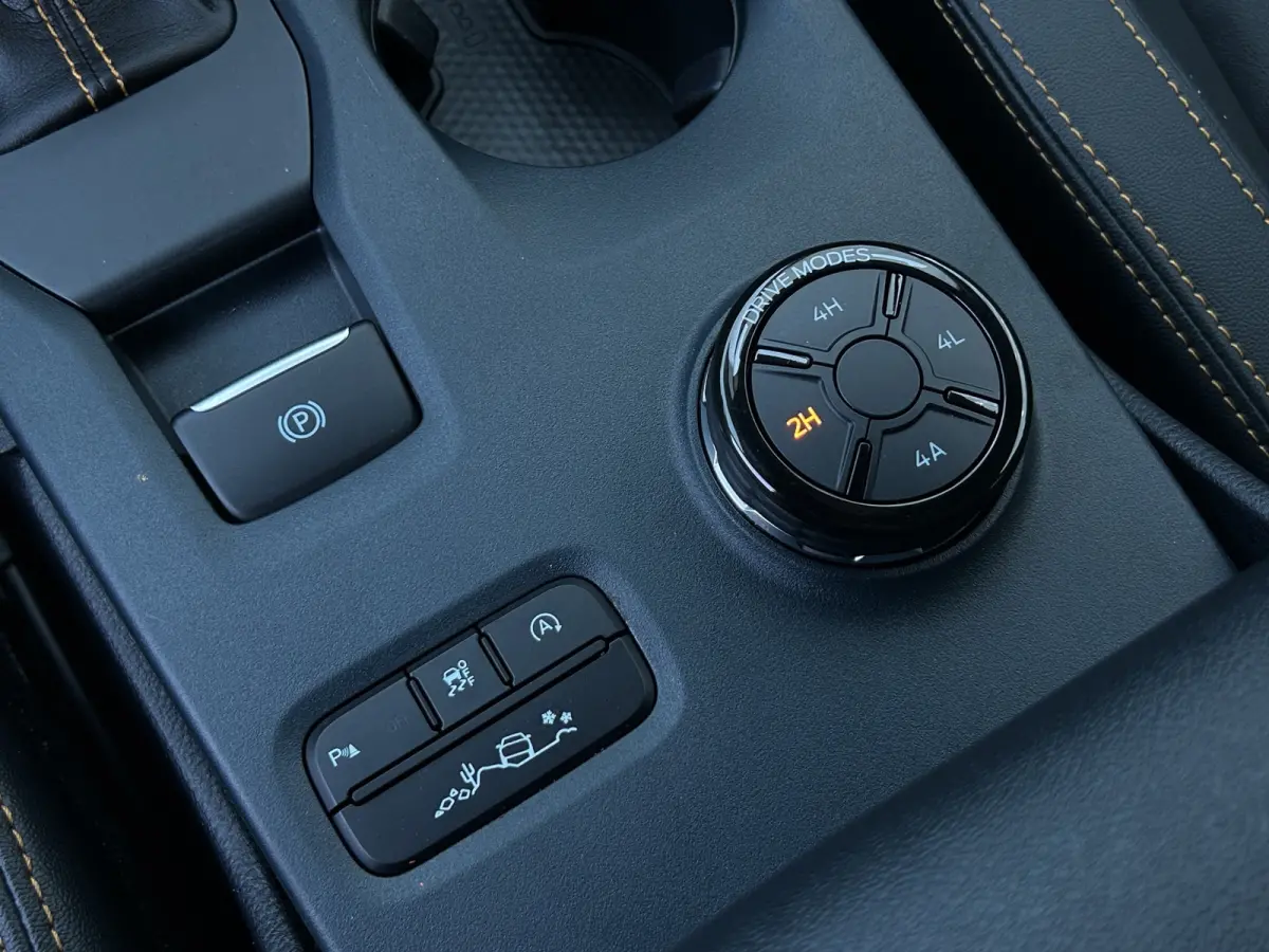 2.0 EcoBlue Wildtrak | Trekhaak | 360 camera | Stoelverwarming | Cruise Control
