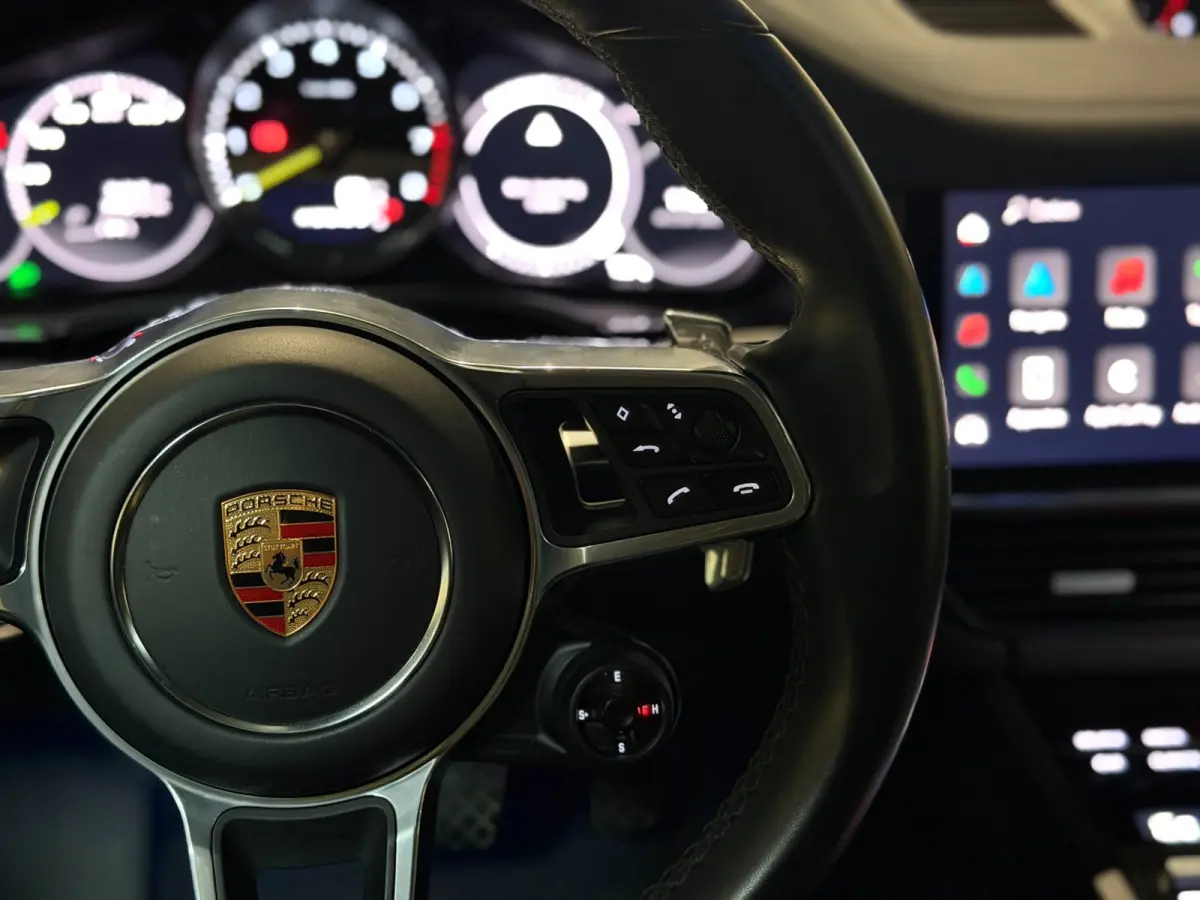 3.0 E-Hybrid|Pano|360|HUD|BOSE|Memory|