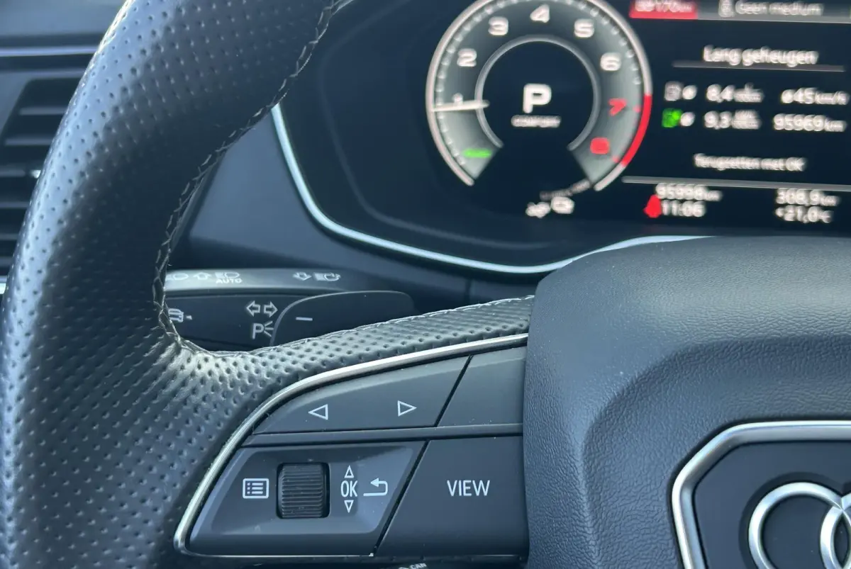 55 TFSI e S edition | ZEER NETTE STAAT | 1e Eigenaar | Volledig Dealeronderhouden | 3x S-Line | PANO | Luchtvering | Matrix |