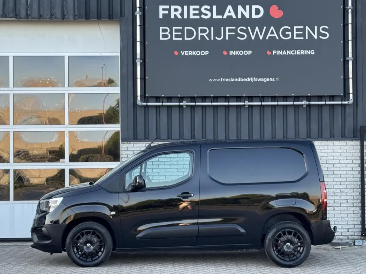 1.6D Edition Trekhaak/Carplay/Navi/Cruise/DAB/Parkeersensoren