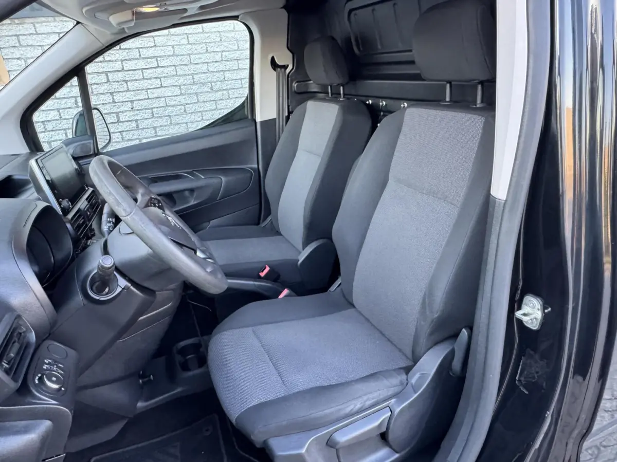 1.6D Edition Trekhaak/Carplay/Navi/Cruise/DAB/Parkeersensoren